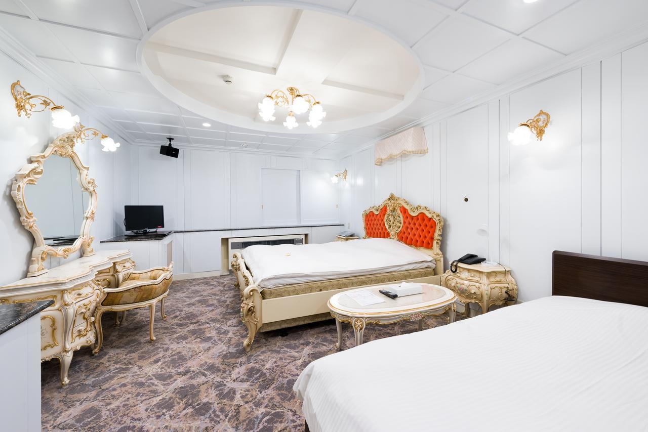 Hotel Shirobara Inn Asakusa Tokió Kültér fotó