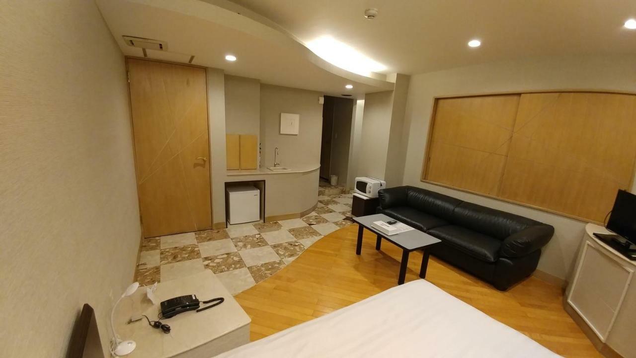 Hotel Shirobara Inn Asakusa Tokió Kültér fotó